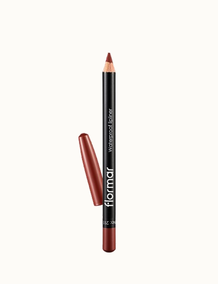 Waterproof & Heavily Pigmented Matte Lip Liner