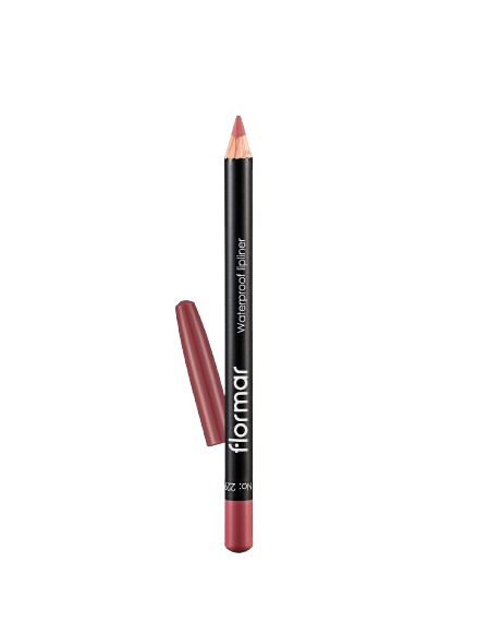 Waterproof & Heavily Pigmented Matte Lip Liner