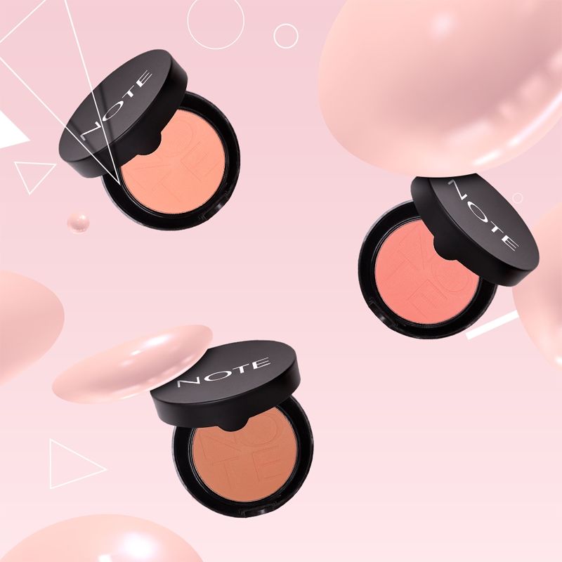 Luminous Silk Compact Blusher