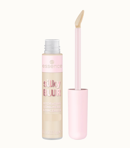 Essence Silky Blur Hydrating Longwear